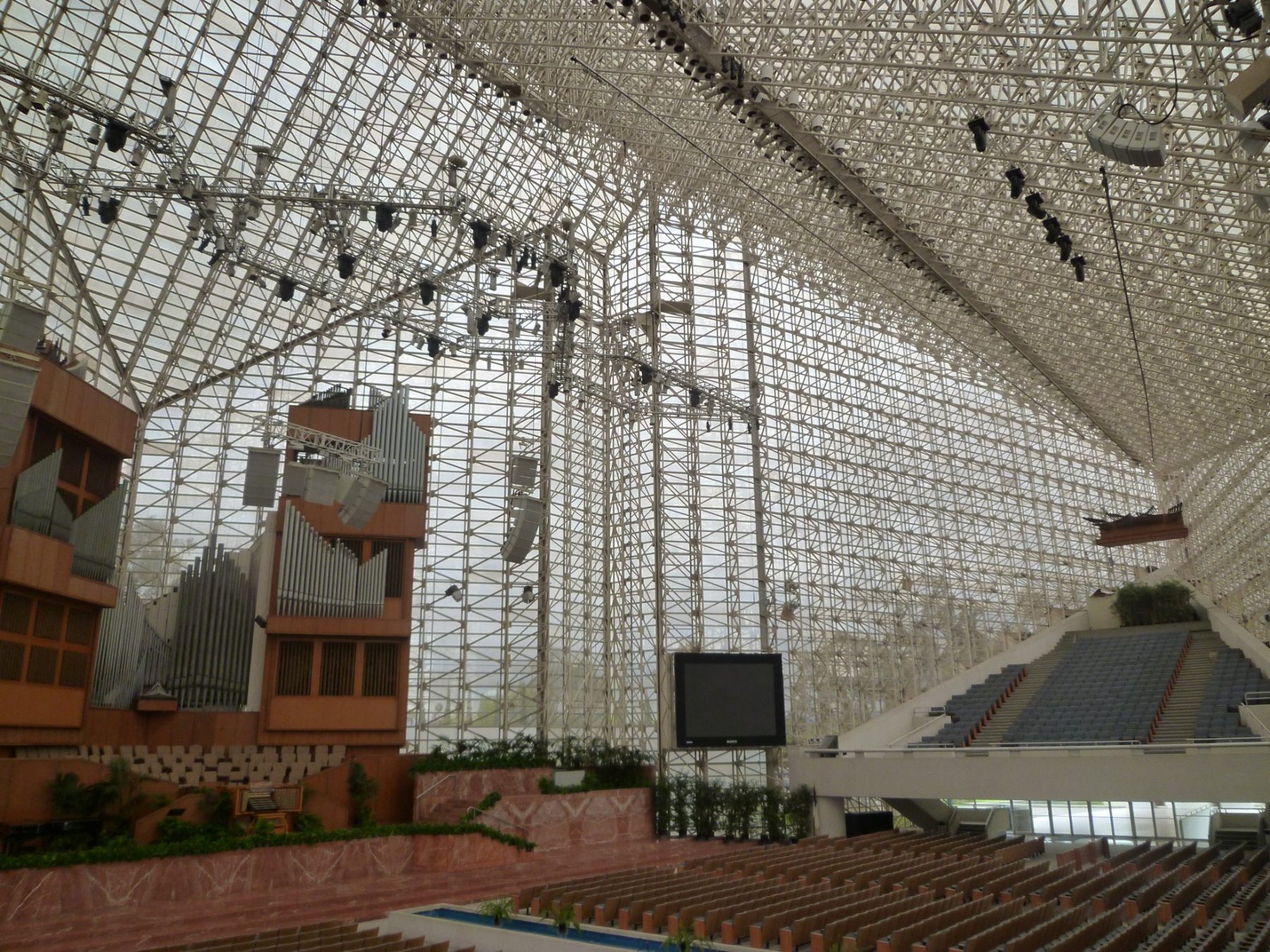 La nef de verre et d’acier de la Crystal Cathedral, à Garden Grove